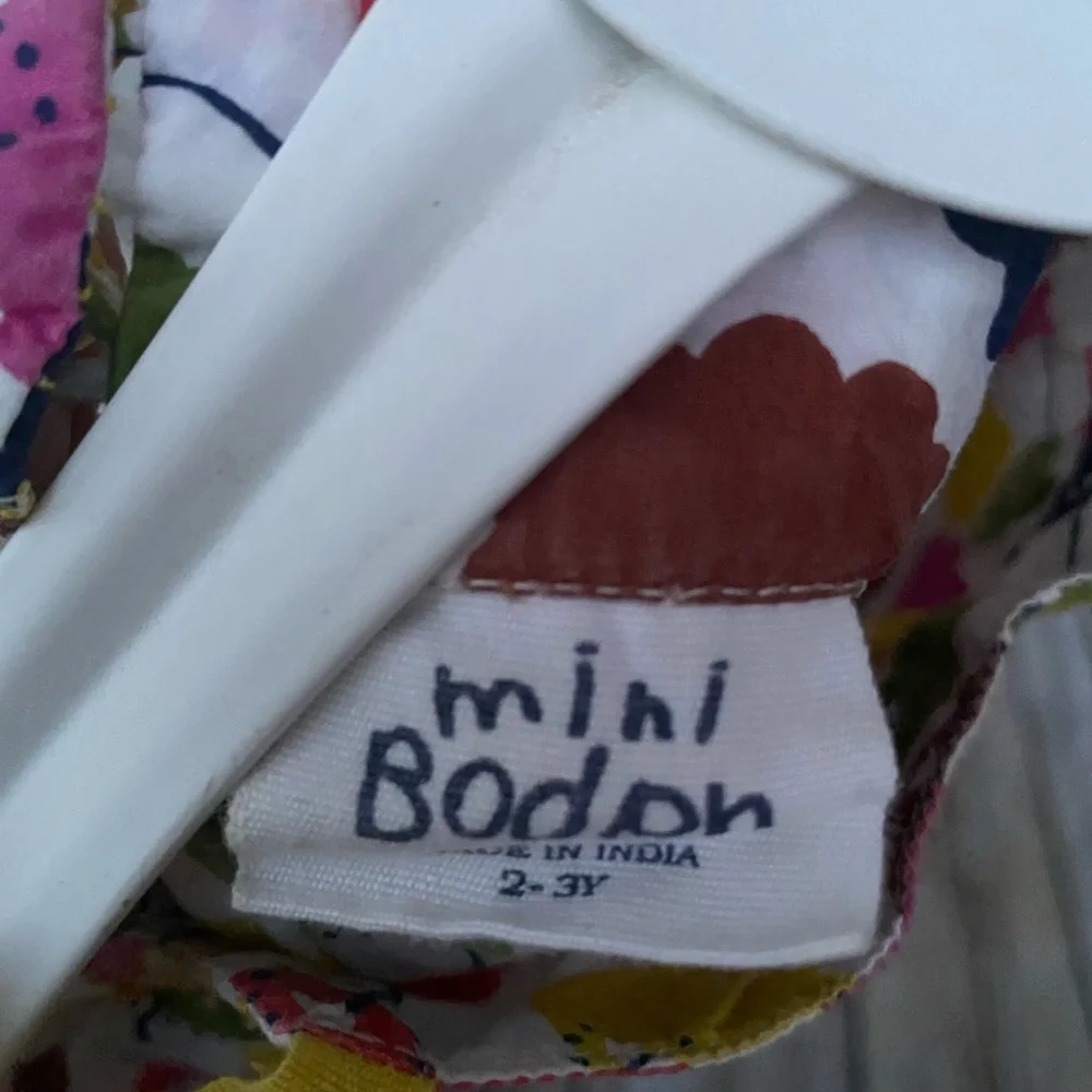 Little girls 2-3Y Mini Boden sun dress - Picture 3 of 4